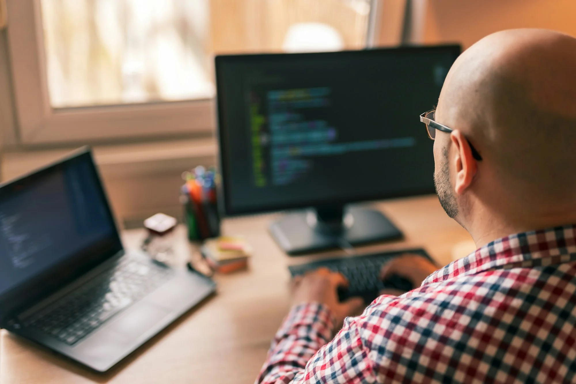 Outsourcing IT a systemy CRM - jak poprawić zarządzanie relacjami z klientami