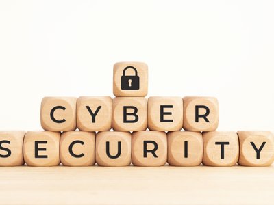 Podstawy bezpieczeństwa informatycznego w firmie - Jak zabezpieczyć swoje dane