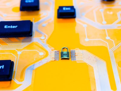 Przygotowanie planu awaryjnego - jak zminimalizować skutki ataku lub awarii systemu