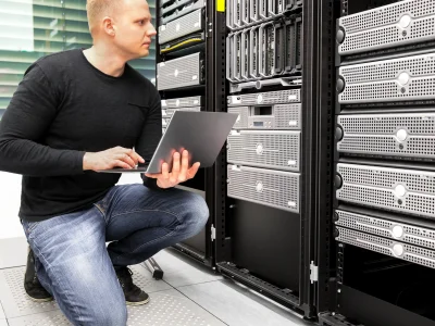 Obsługa informatyczna Poznań dla MŚP — jak wygląda pierwszy miesiąc