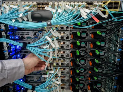 Jak stała obsługa IT przyczynia się do poprawy komunikacji w firmie?