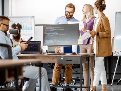 Skalowanie zasobów - Jak usługi informatyczne pomagają firmie wzrastać?