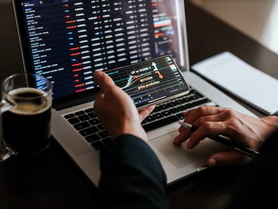 Skuteczne zarządzanie ryzykiem w obszarze IT dzięki stałej obsłudze informatycznej