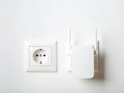 Wzmacniacz WiFi dla firmy? Nie tędy droga!